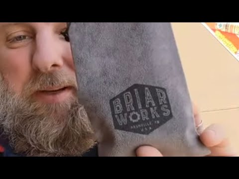 Cigar District, Bentonville. Briar Works poker, New Minster 400 flake, buttered rum sutliff. #ytpc