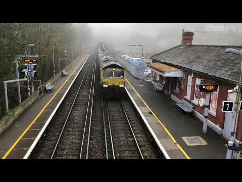 4K Freightliner Class 66 No 66504 on 6V18 Allington to Whatley Quarry passing Higham 08/12/2020