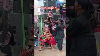 Download lagu #kesurupan #ndadi #njepat #mendem #viralshort #viralshorts #pecinta #seni #jaranan #batam mp3