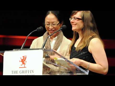 Eleanor Goodman, poet Wang Xiaoni read from Something Crosses My Mind