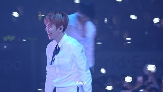 170211 The EXO’rDIUM in HK 유리어항 (One and Only) 백현 BAEKHYUN
