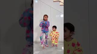 Download lagu munaroh bang ocit datang prepet prepet prepet 😃 #dance #funny #cutebaby #musik #baby #munaroh mp3
