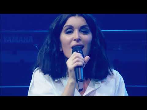 Jenifer - Medley  Comme un hic, Touche moi & Sur le fil ( L'Olympia - Concert 2021 )