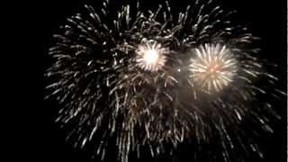 preview picture of video 'fuochi d'artificio in onore dei s.s. cosma e damiano sferracavallo ,palermo'