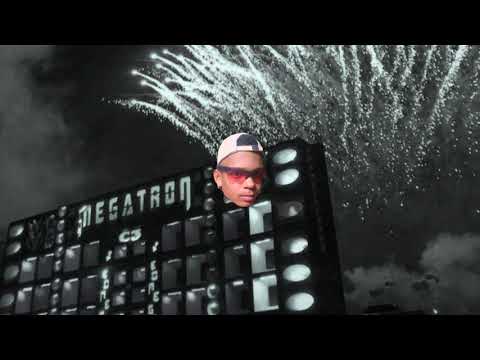 MC 3L, MC RD - COMPREI UM JATO (DJ TK )