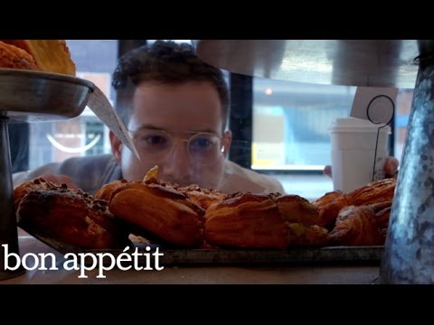 New Orleans' Best Desserts (+ a Secret Garden)