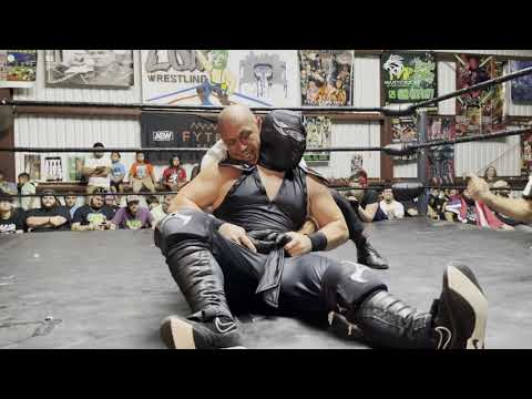 Low-Ki vs Ninja Mack Standoff