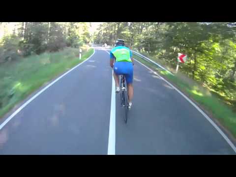 Rennrad schneller als Motorrad, Eifel,