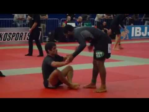 Alex Cabanes vs Renato Tavares - FINAL - IBJJF London Open No-Gi 2014 - Black Adult - Open