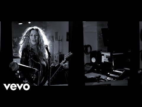 Sophie B. Hawkins - Better Off Without You