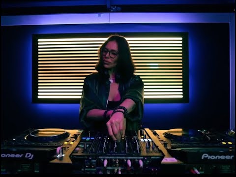 Novikova Live Berlin May'24 REVENGE (MONO version1) Melodic Techno & Indie Dance