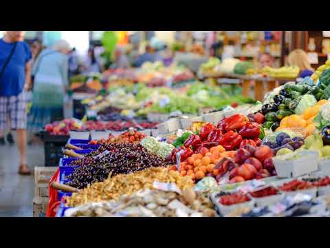 Sounds of a market - recording of people talking