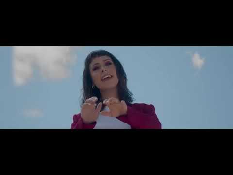 Oasis - Kalley Heiligenthal
