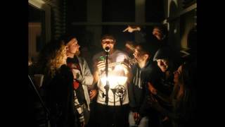 Brains For Breakfast, Red Romance - Taken From "Uke-nited Kingdom" Live Album