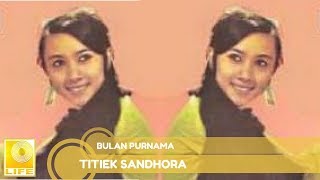 Download lagu Titiek Sandhora - Bulan Purnama ( Music Audio) mp3