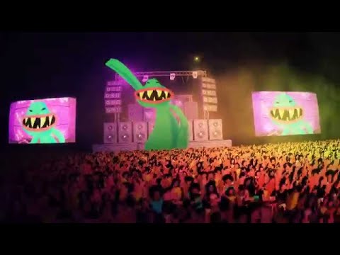 Gramophonedzie - GramophoneDzilla (Official Video)