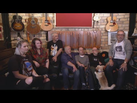 Legendary Kiwi rock band Th' Dudes to be inducted tonight into NZ Music Hall of Fame