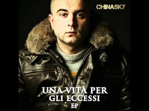 Mr Chinasky - 10 Milioni feat. Murcielago
