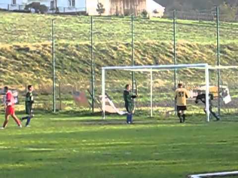 Victoria Hażlach   Spójnia Zebrzydowice 18 10 2009 Jedyny gol dla Spójni