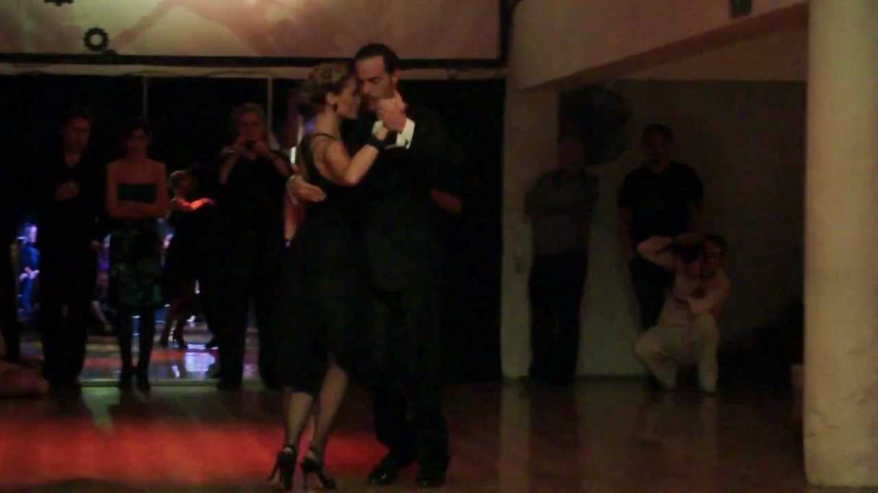 121208 Rodrigo Rufino et Gisela Passi milonga+1259