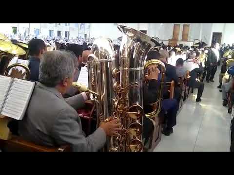 Bonfim cabreuva ensaio maravilhoso sax sun contra baixo tocando na comunhão