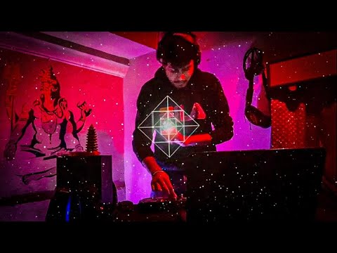 ACID TECHNO Mix 2020 (Trippy deep acid techno 128-130 bpm)