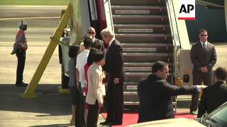 Kerry arrives for a visit aimed at showing US support for longtime ally