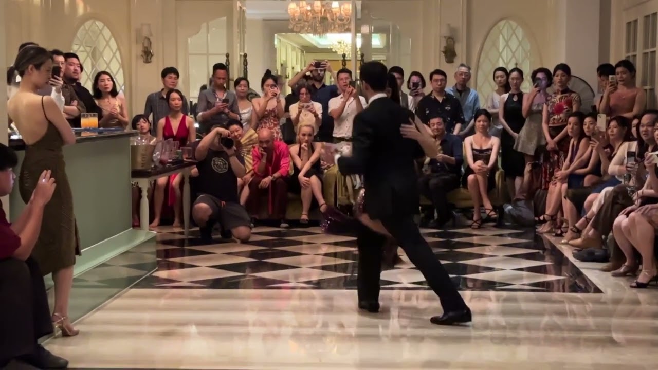 Video thumbnail for Virginia Gomez y Cristian Marquez, Guangzhou China, Aug 2023, El Aeroplano (Vals), 2/4