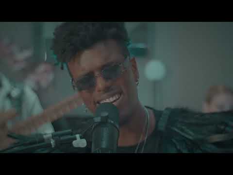 Louis Mikán - "Muéstrate" Live Session (NPR Tiny Desk 2025)