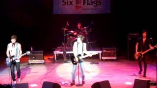 The Distance - Hot Chelle Rae @ Six Flags Magic Mountain