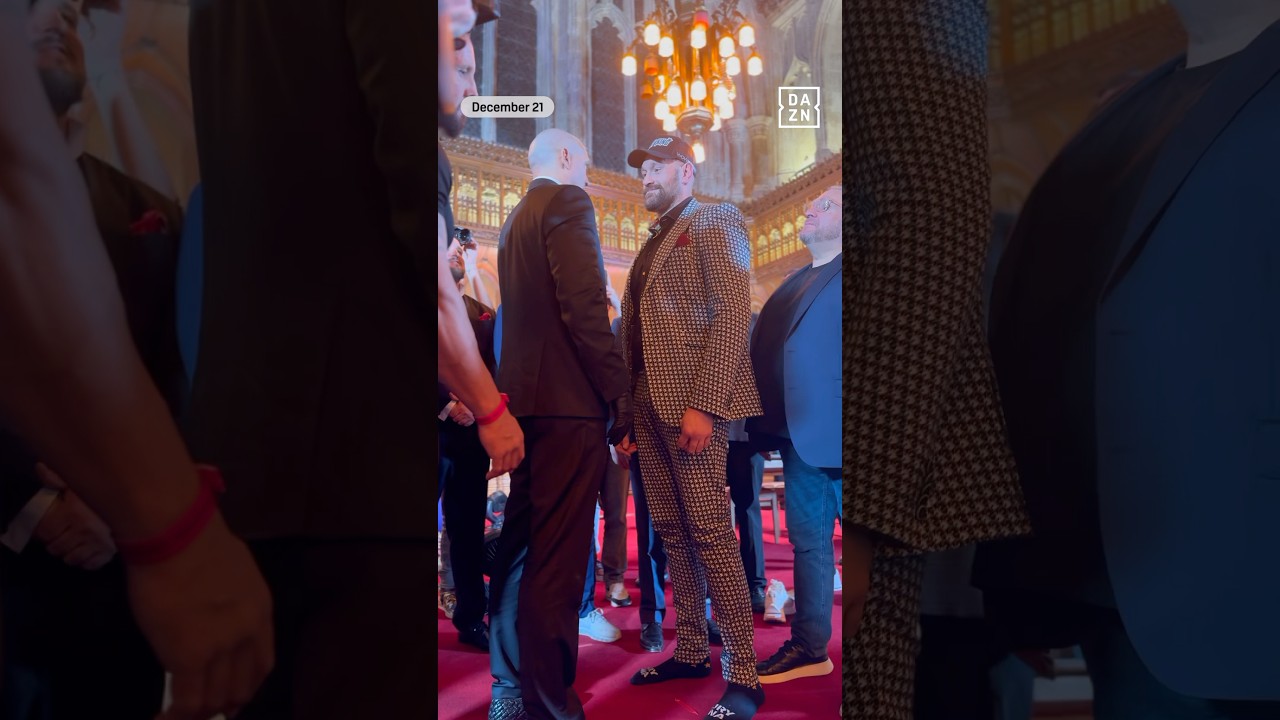 Usyk. Fury. Fight week Face Off ⏳ #shorts