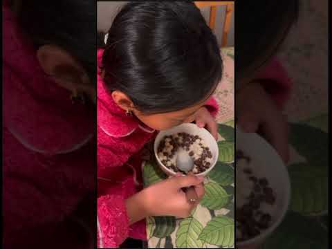 How to eat #nesquik chocolate balls for breakfast #oats #Helpsinthedevlopmentofchildren🤗😇