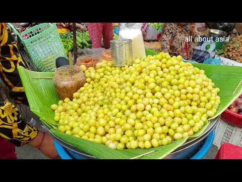 Everyday Foods In Phnom Penh Market - Life And Food In My Village