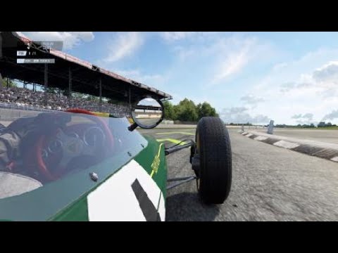 Jim Clark's Lotus 25 onboard Silverstone (50's)