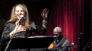 Riding the Elevator into the Sky (music: Laila Salins; text: Anne Sexton)