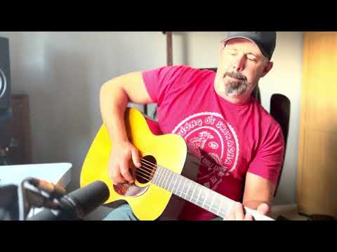 ROSEWOOD VS MAHOGONY - Martin  000-18 vs 000-28 - (EQ example for vocal accompaniment)