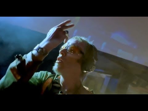 EYEBALL PAUL★AMNESIA CLUB SCENE★KEVIN AND PERRY GO LARGE