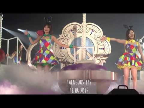 160416 SNSD - KISSING YOU LIVE @ PHANTASIA IN JAKARTA