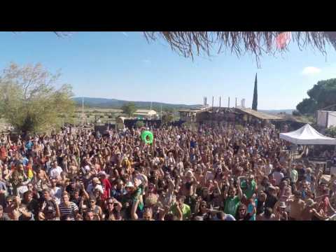 Krak in Dub Live (Official Video)