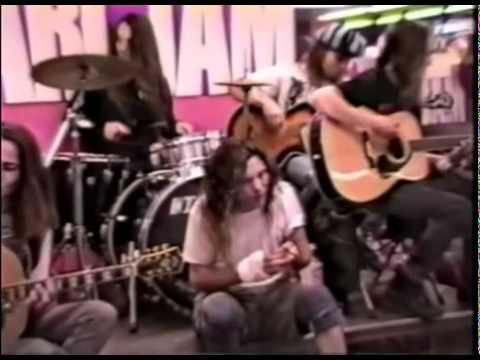 Pearl Jam - Oceans (Tower Records, Yonkers, NY, USA, November 14, 1991)