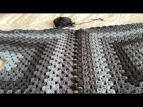 My first crochet sweater 🧶 stitch along with ocean sounds 🌊