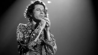 INXS - Never Tear Us Apart (Black &amp; White Version) Live at Wembley Stadium, 1991 [4K 60fps]