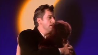 Peter Gabriel &amp; Kate Bush - Don't Give Up