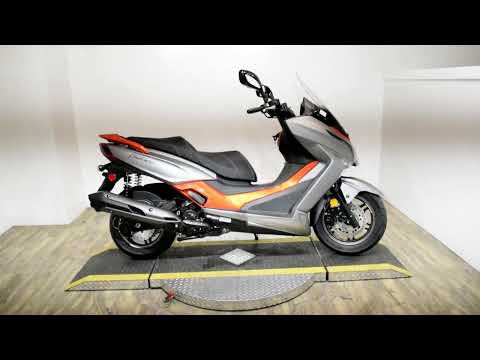 2022 Kymco X-Town 300i ABS in Wauconda, Illinois - Video 1