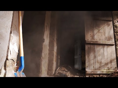 Finally a room in the chateau, and a REALLY cool discovery