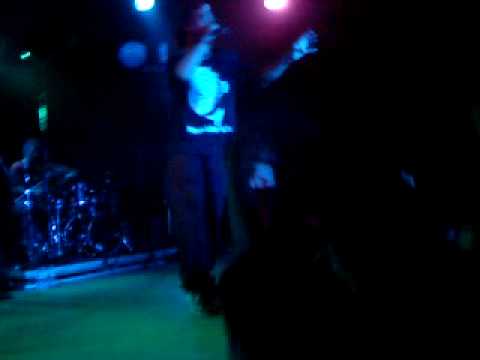 Jabato Jones  directo sala bikini