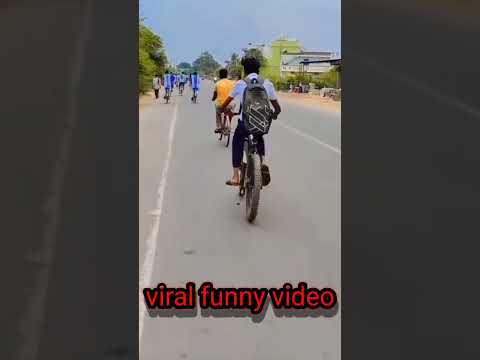 cycle stunt funny video 🤣|#funny #funnyvideo #short #shortsvideo #train #trending #viralvideo