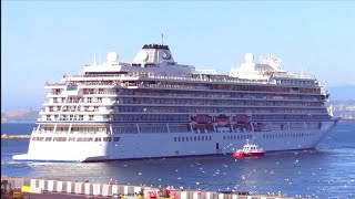 Cruise ship VIKING JUPITER departure Valparaiso port