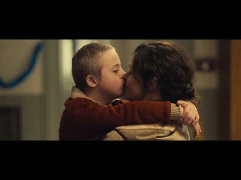 Café De Flore (2011) Trailer