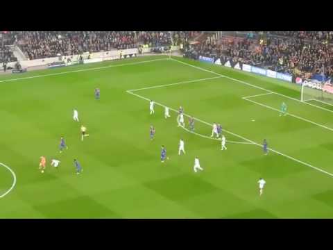 Sergi Roberto goal directly from the pitch